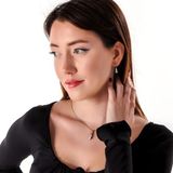 Atelier Leo Handmade Jewellery Tria Harmonisi Inci Kadın 2'li Takı Seti Küpe Kolye Takım Bakır El Yapımı Kararma Yapmaz Kutulu