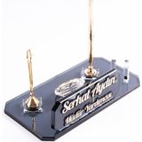 Athos Kristal Cam 5 Parça Masaüstü İsimlik Seti – Altın Renkli, Kabartma Yazı Desenli, 24x12 cm Ofis Aksesuarı