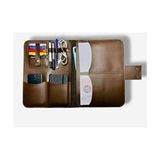 ATÖLYE ZÜMRA Macbook Air Pro 13-14İnç Vegan Deri Organizer Evrak&Laptop&Tablet Çantası ( Koyukahverengi Renk)