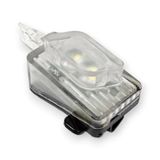 Audi A4 2021-2024 Sag Arka Kapi Kolu Alti Led Lambasi 8W0947134