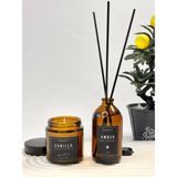 Auragift 2'li Set Amber Bambu Çubuklu Oda Kokusu Vanilya Kokulu Mum Siyah Etiketli