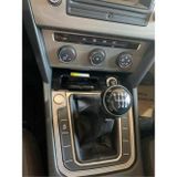 Autogp Vw Passat B8 Kablosuz Şarj Cihazı Standı 2015+