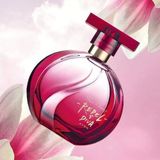 Avon Far Away Rebel Dıva Kadın Parfüm 50 Ml Edp Eski Şişe Tasarımıdır Görselde Yer Alan Ürün Gönderilecektir