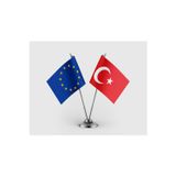 Avrupa Birliği Bayrağı Türk Bayrağı İkili Saten Masa Bayrağı Takımı