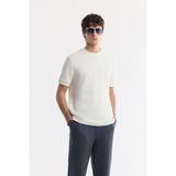 Avva Erkek Ekru Regular Fit Bisiklet Yaka Pamuklu Jakarlı Elastan T-Shirt A51Y1012