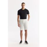 Avva Erkek Relaxed Fit Kırık Beyaz Beli Lastikli Bi-Stretch Teknik Kumaş Şort A51Y3712