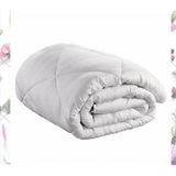 AY Home Çift Kişilik Silikon Yorgan %100 Pamuk Kumaş ile Hafif ve Rahat Uyku Deneyimi - Beyaz - 195 x 215 cm