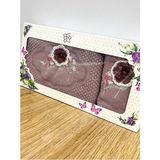ayhanhome 3d Çiçek Işlemeli Kutulu Çeyizlik 1 Adet 50 x 90 cm El Yüz Havlusu 1 Adet 30 x 50 cm Mutfak Havlu - Mor - 50 x 90 cm