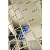 Ayna Dekoratif Tuğla Desenli Gümüş Pleksi 5 Adet 5x10cm Kendinden Yapışkanlı )