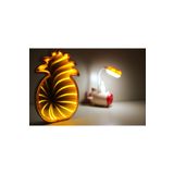 Aynalı LED Yansımalı Ananas Ile Tepe Lambalı Kalem Traşlı Kırmızı Uçak Masa Lambası Gece Lambası