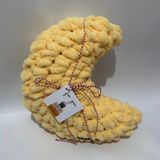 Ayona El Örgüsü Sarı Puffy Ay Yastık - Ultra Yumuşak Hediyelik Dekoratif Yastık 34X25 cm - 34 x 25 x 9 cm