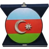 Azerbaycan Bayraklı Kadife Kutulu Masa ve Hediye Süsü - 28X28 cm Tasarım Plaket Öğretmenler Günü