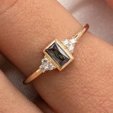 Baget Altın Yüzük - 14 Ayar Altın Baget Mistik Topaz Taşlı Minimal Kadın Yüzük - Hediyelik Yüzük