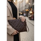 Bagfoni Grafina Acı Kahve Geometrik Desenli Portföy Clutch El Çantası 25x19 Cm