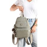 Baginn Kadın Sırt Çantası Kapaklı Model 30*25 cm Hafif Klinkır Kumaş Spor Çantası Günlük Bayan Çantası - 30 x 25 cm - Bej