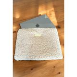Bahels 13-14 Inç Teddy Peluş Laptop Tablet Kılıfı Bej Renk Suni Deri Malzeme ile Şık Tasarım
