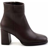 Bambi Kahve Kadın Bot & Bootie K02527291009 Suni Deri Dış Materyal ile Rahat Yürüyüş İçin Tasarlandı