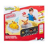 Bandai JW4411 Pokémon Pikachu, Arena + 4 topaç