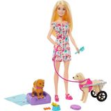 Barbie 2 oyuncak köpek ve aksesuarlarıyla Barbie bebek, tekerlekleri dönen çıkarılabilir yürüteçli köpekçik, 10'dan fazla parçalı set, HTK37