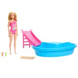 Barbie Bebek ve Havuz Oyun Seti, Tropikal Pembe Sarışın Havuz, Kaydırak, Havlu ve İçecek Aksesuarları ile Tek Parça Mayo