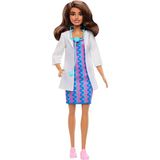 Barbie Çıkarılabilir Beyaz Önlüğü, Elbisesi, Ayakkabıları Ve Stetoskop Aksesuarıyla Barbie Kariyer B