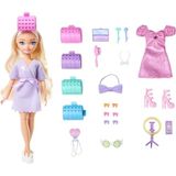 Barbie Dream Besties Barbıe İle Hazırlan Şekillendirilmiş Saçlı Barbie 'Malibu' Bebek, Sürpriz Saç Aksesuarları Ve 15'Ten Fazla Görünüm,