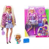 Barbie Ekstra Bebek / Kürklü Kolları ve Evcil Hayvan Oyuncak Ayı ile Üniversite Ceketli Barbie