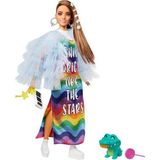 Barbie Extra Mavi Ceketli Model Bebek GYJ78 Rainbow Desenli Eğlenceli Karakter
