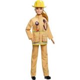 Barbie GFX29 Barbie 60. Yıl Kariyer Bebekleri itfaiyeci