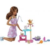 Barbie HHB70 Barbie ve Yavru Kedileri Oyun Seti