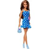 Barbie HYT97 Fashionistas Büyüleyici Parti Bebekleri