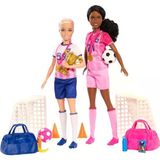 Barbie Kariyer Bebekleri Ve 15 Aksesuar, Barbie 'Brooklyn' İle Sarı Saçlı Ve Minyon Bebek, 2 Kale, 2 Top Ve Daha Fazlasıyla Futbolcu Bebekler Oyu