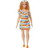 Barbie Okyanus Bebeğini Seviyor, Çiçekli Sundress ve Aksesuarlarla Sarışın, Bebek ve Geri Dönüşümlü Plastiklerden Yapılmış Giysiler