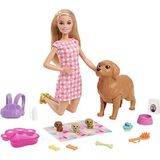 Barbie ve Yeni Doğan Köpekler Oyun Seti, Barbie Bebek (Sarışın, 29 Cm), Yavrulayabilen Anne Köpek,