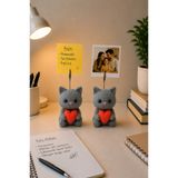 Barstech Örgü Desenli Kalp Tutan Kedi Not-Fotoğraf Tutucu Ofis & Çocuk Odası Aksesuarı Masa Süsü ( 1 Adet )