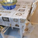 Başak Ev Tekstili Elyaflı Pvc Muşamba - Desenli Silinebilir Masa Örtüsü - 140 x 140 cm - Kahverengi