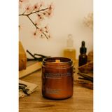 Basement : Patchouli & Vanilla: Amber Cam Kavanozda : Kokulu Soya Mum (Paçuli, Kakule, Vanilya, Sandal Ağacı, Kiraz Çiçeği) - 1 Adet