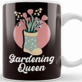 Baskı Dükkanı Gardening Queen Garden Lady Gardener Landscaper Flowers Lawn Kupa