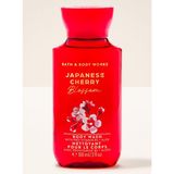 Bath & Body Works Seyahat Boy Japanese Cherry Blossom Duş Jeli 88 ml Cilt Nemlendirici Etki