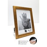 Batu Art Home Fotoğraf Çerçevesi Korumalı Pleksi Camlı Masaüstü Ayaklı Ve Duvara Asılabilir 15x21 Cm Mat Altın