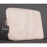 Bback Düz Çanta Krem Renkli Tablet Koruma Özelliği ile Ergonomik Kullanım Sunar