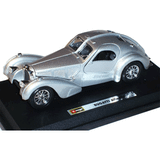Bburago 1:24 Bugatti Oyuncak Araba