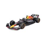 Bburago 1:24 Yarış Oracle Red Bull Racing RB18 (2022) w/Sürücü 'Perez #11
