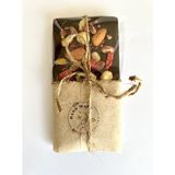 Beechocolate El Yapımı Özel Tasarım, Karışık Lezzet, %50 Kakao Çikolata, Ballı, Glutensiz - 100 gr