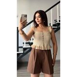 Bej Fırfırlı Düğmeli Bluz