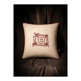 BELENAY Red Romance Mektup Nakışlı Kırlent Kılıfı 45x45 cm Dekoratif Kırlent Kılıfı