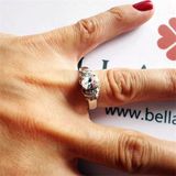 Bella Gloria GY00333 Yantaşlı Tektaş Gümüş Yüzük