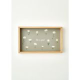 Bella Maison Daisy Yeşil Dekoratif Cam Tepsi MDF Malzeme ile 22X37 Cm Eşsiz Tasarım