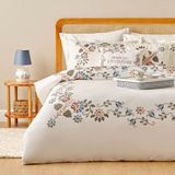 BELLA MAISON Vintage Çiçek Desenli%100 Pamuk Saten Nevresim Seti, Beyaz, Tek Kişilik (Nevresim: 160x220 cm / 1 Adet Yastık Kılıfı: 50x70 cm)