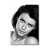 Beren Saat - Kısa Saçlı Portre - Portre Metal Tablo - Mıknatıslı Montaj - Duvar Dekoru